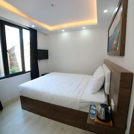 Hotel Duhok Suits *